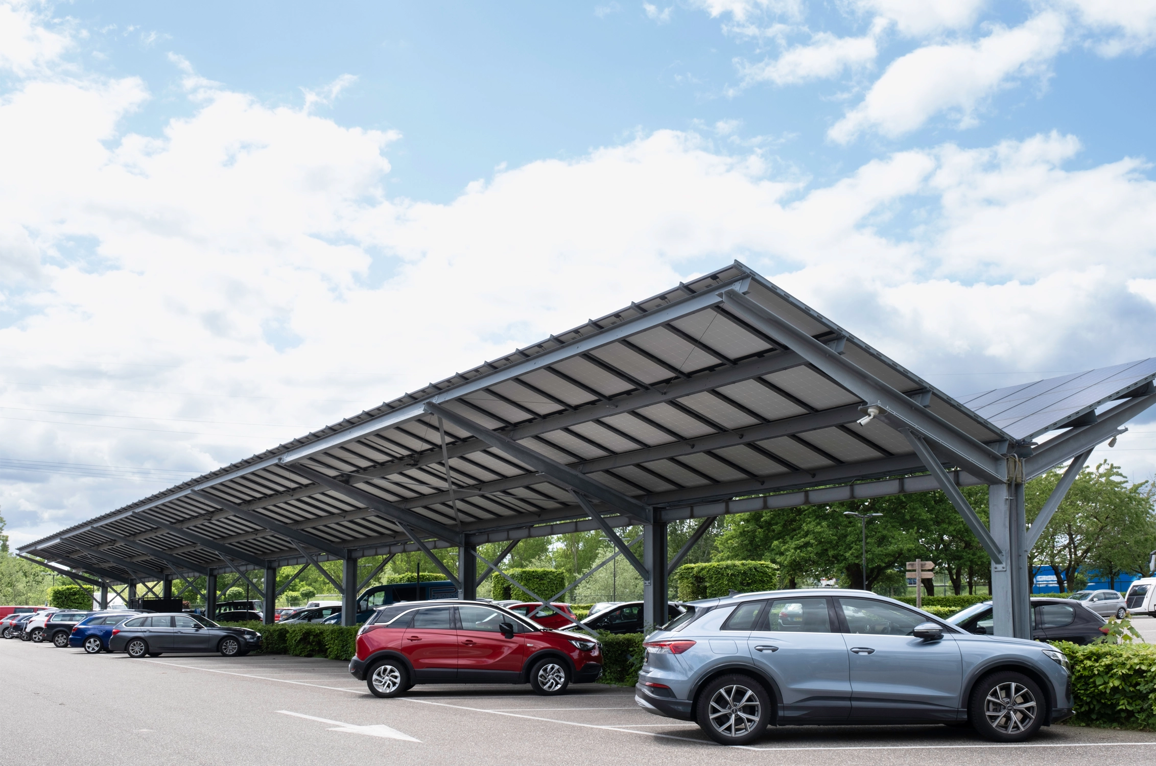 instalacion de estacionamiento solares